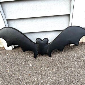 Large Metal Bat Halloween Decoration Home Decor Wall Hanging Door Wreath
